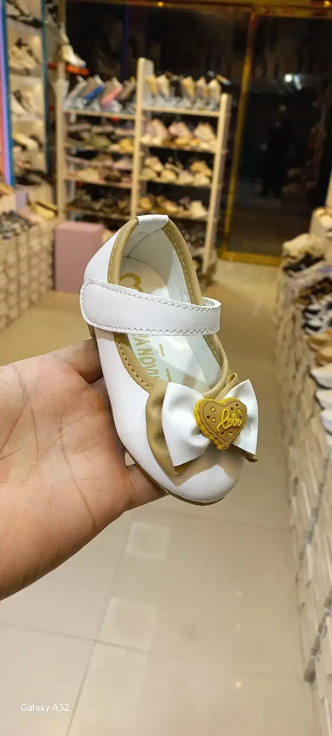 عروسکی|کفش و لباس بچه|مشهد, جنت|دیوار