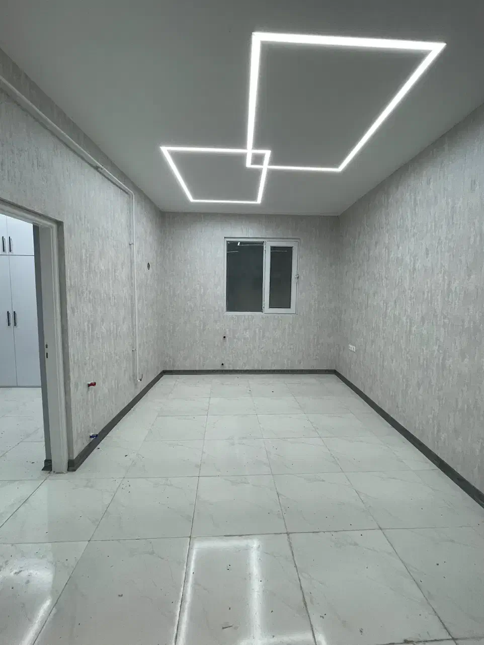 ویلایی بازسازی شده در بلوار سعدی نزدیک خیابان اصلی|فروش خانه و ویلا|لنگرود, |دیوار