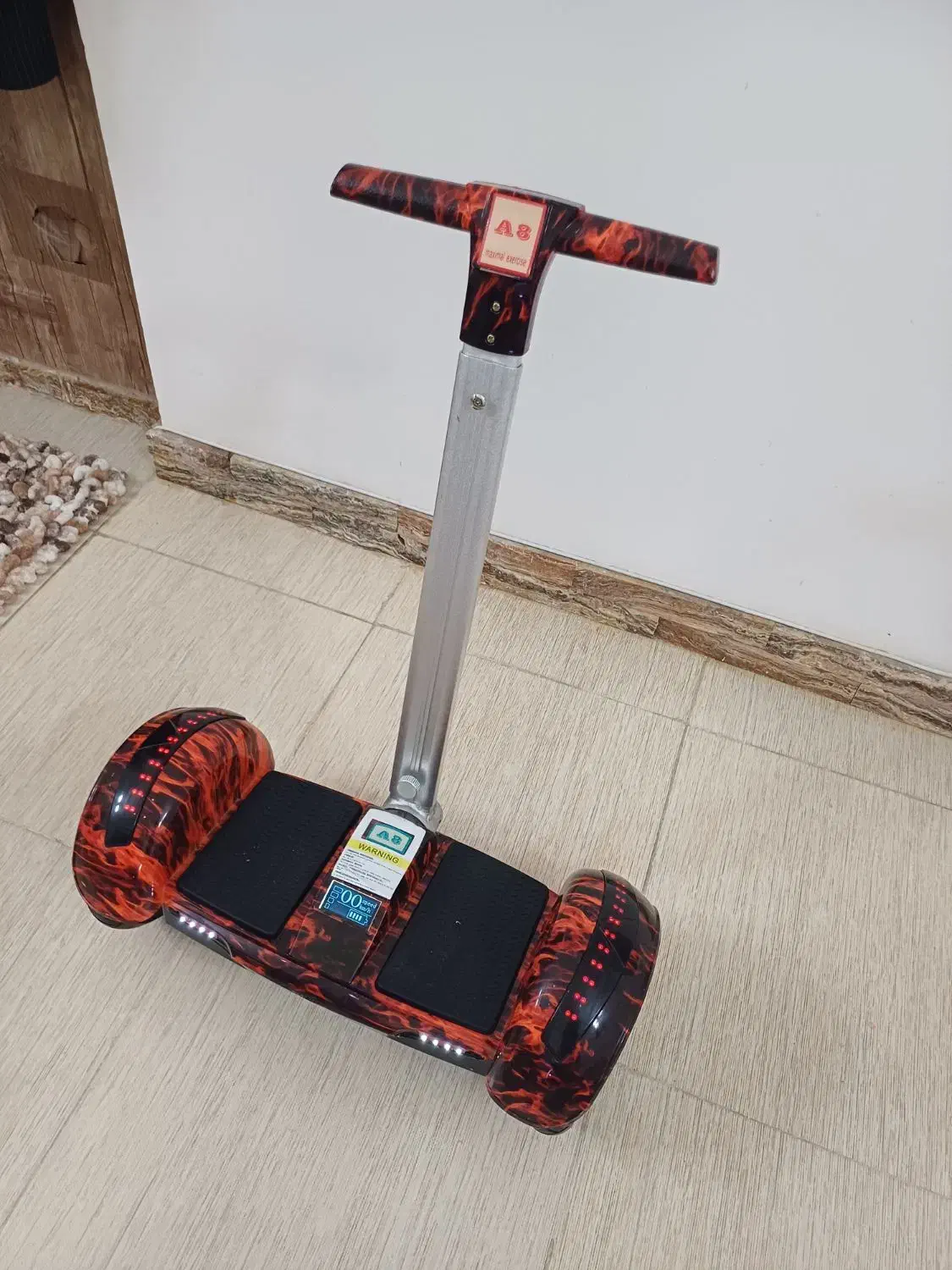 اسکوتر تمام اتومات برقی ، تخفیف دارد|دوچرخه، اسکیت، اسکوتر|قم, امامزاده ابراهیم|دیوار