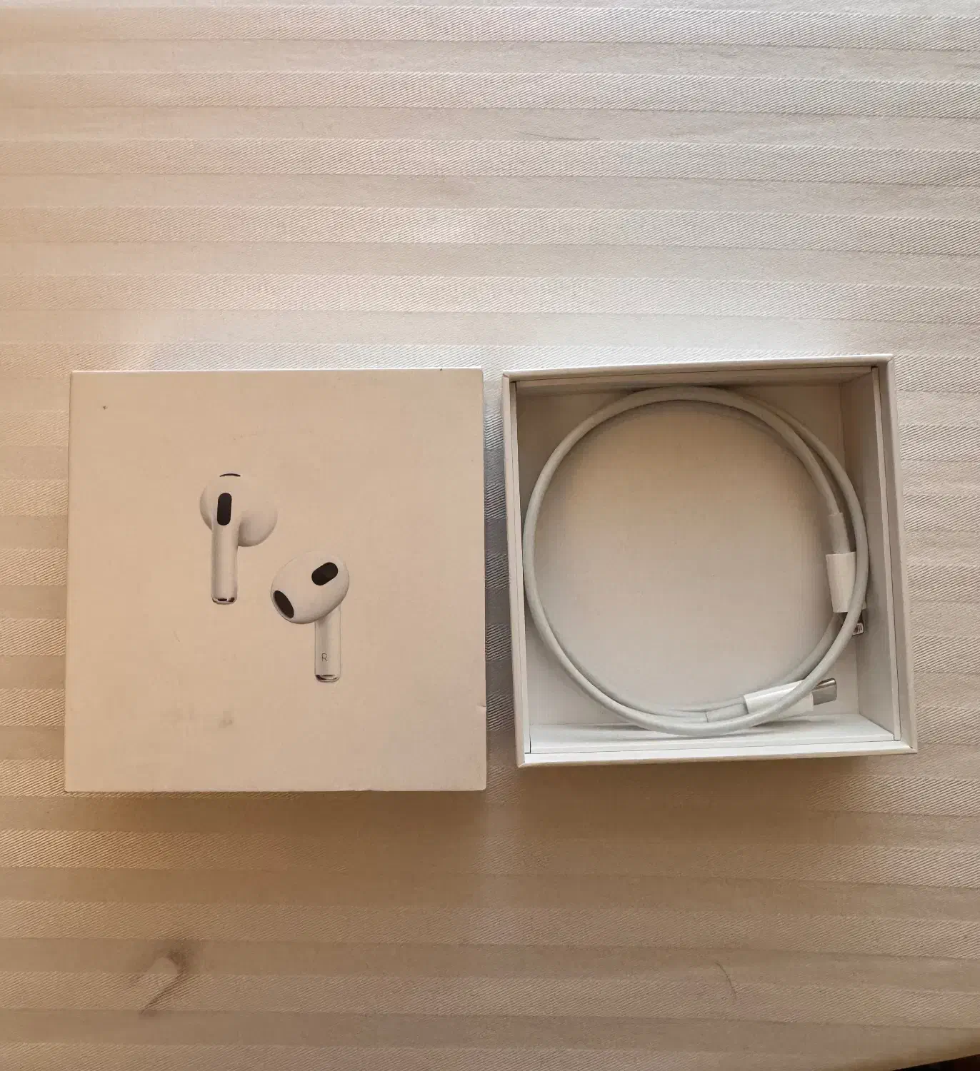 ایرپاد|لوازم جانبی موبایل و تبلت|شیراز, میرزاکوچک خان|دیوار