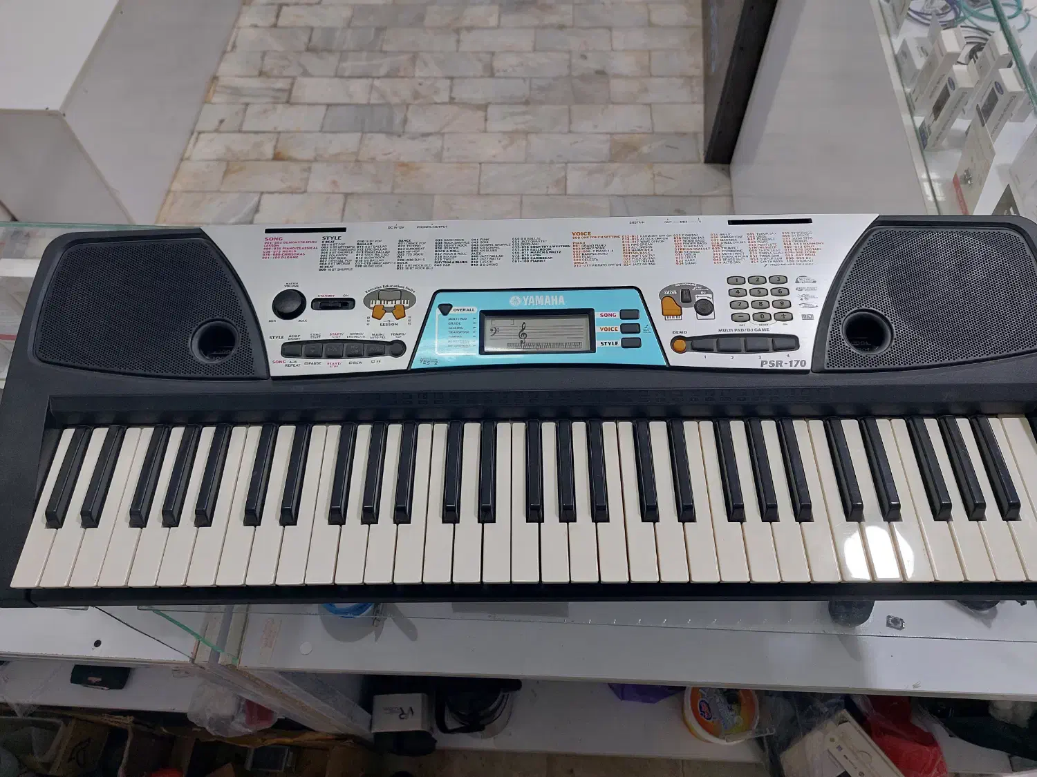 ارگ یاماها|پیانو، کیبورد، آکاردئون|میبد, |دیوار