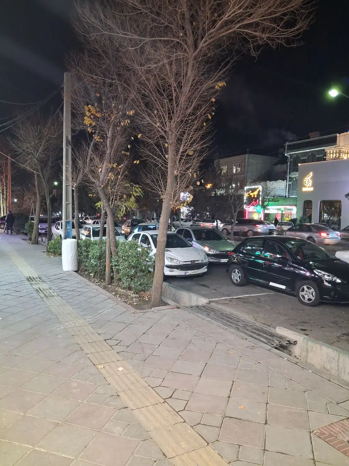 مغازه110متر بلوار بهار|اجارهٔ مغازه و غرفه|تهران, حکیمیه|دیوار