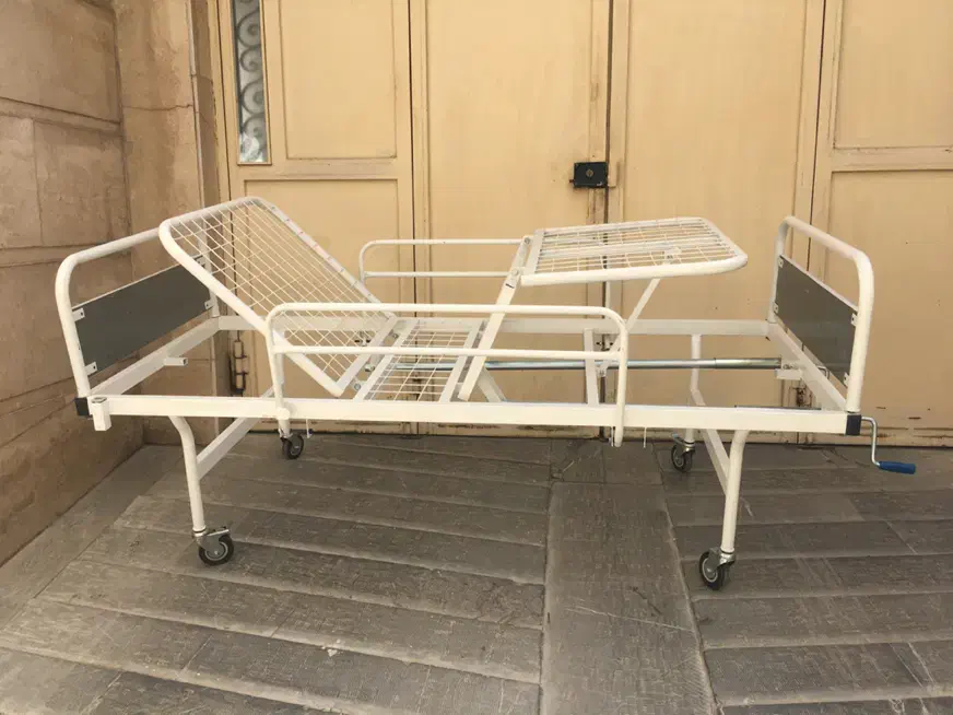 تخت بیمارستانی بیمار۳شکن دستی  آکبند|آرایشی، بهداشتی، درمانی|تهران, عبدل‌آباد|دیوار