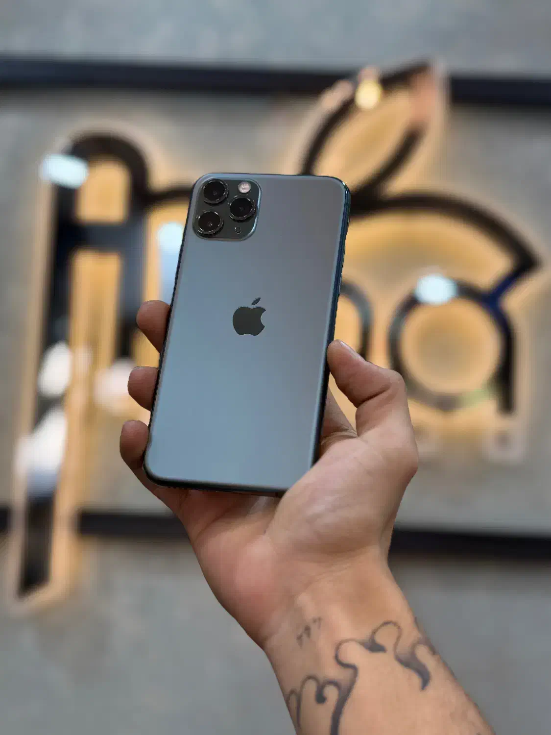 ایفون11pro+LL/A+شرایط|موبایل|اصفهان, جلفا|دیوار