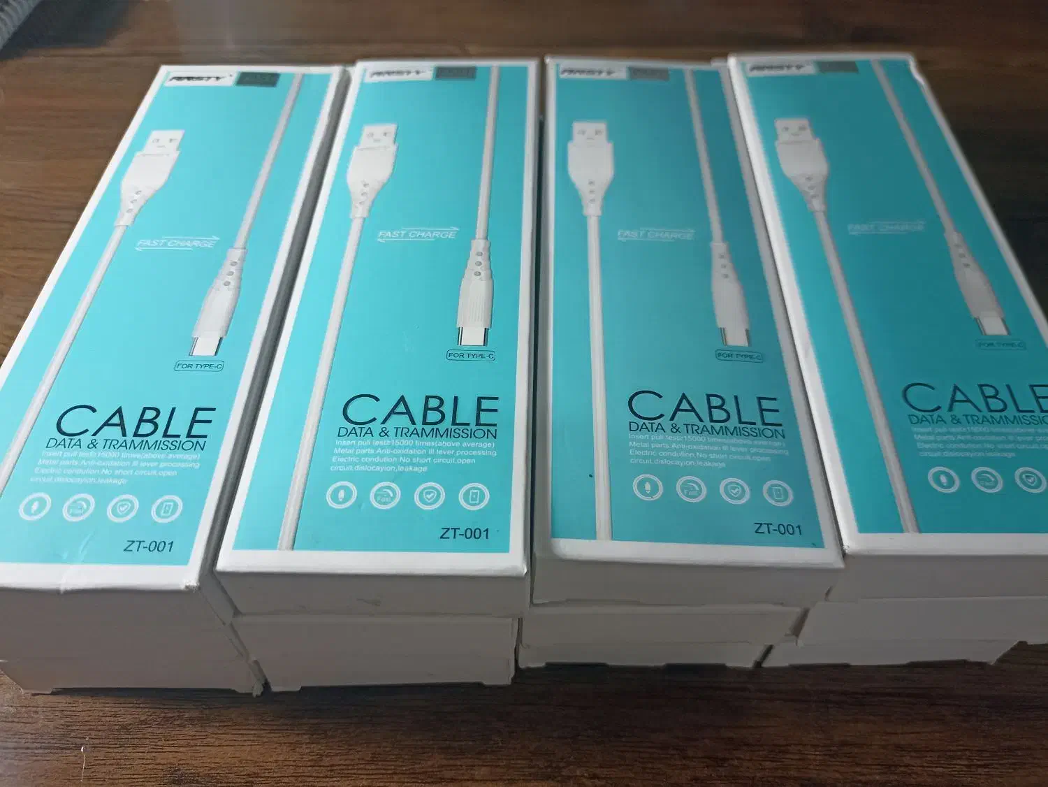 کابل تایپ سی(اصلی)|لوازم جانبی موبایل و تبلت|بروجن, |دیوار