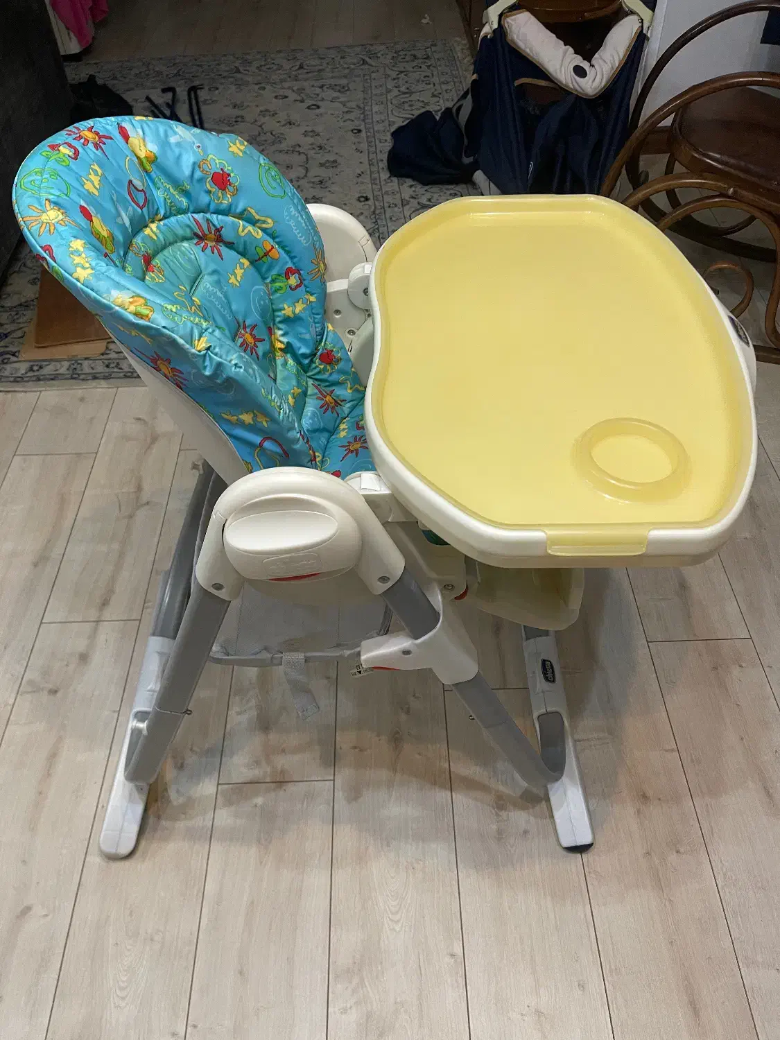 صندلی غذا کودک|تخت و صندلی بچه|تهران, دبستان|دیوار