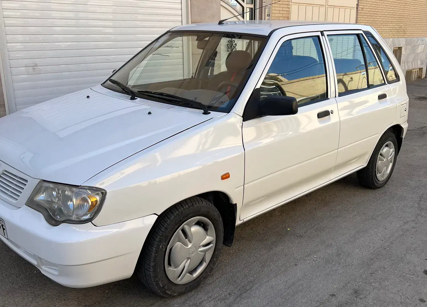 111SE مدل ۹۸ بی رنگ و شاسی پلمپ|خودرو سواری و وانت|یزد, |دیوار