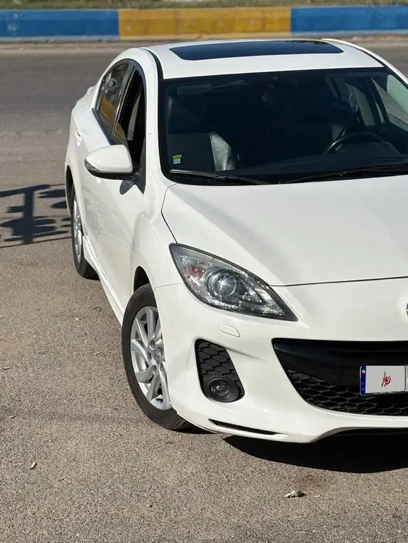 مزدا نیو تمیز بدون رنگ 95|خودرو سواری و وانت|فرح آباد, |دیوار