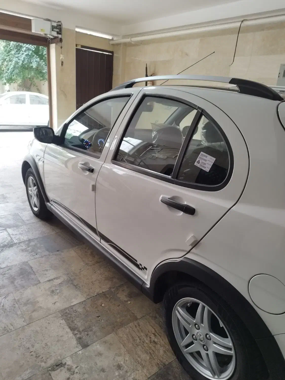 کوییک gxr سفید مشکی فول با رینگ|خودرو سواری و وانت|بابلسر, |دیوار