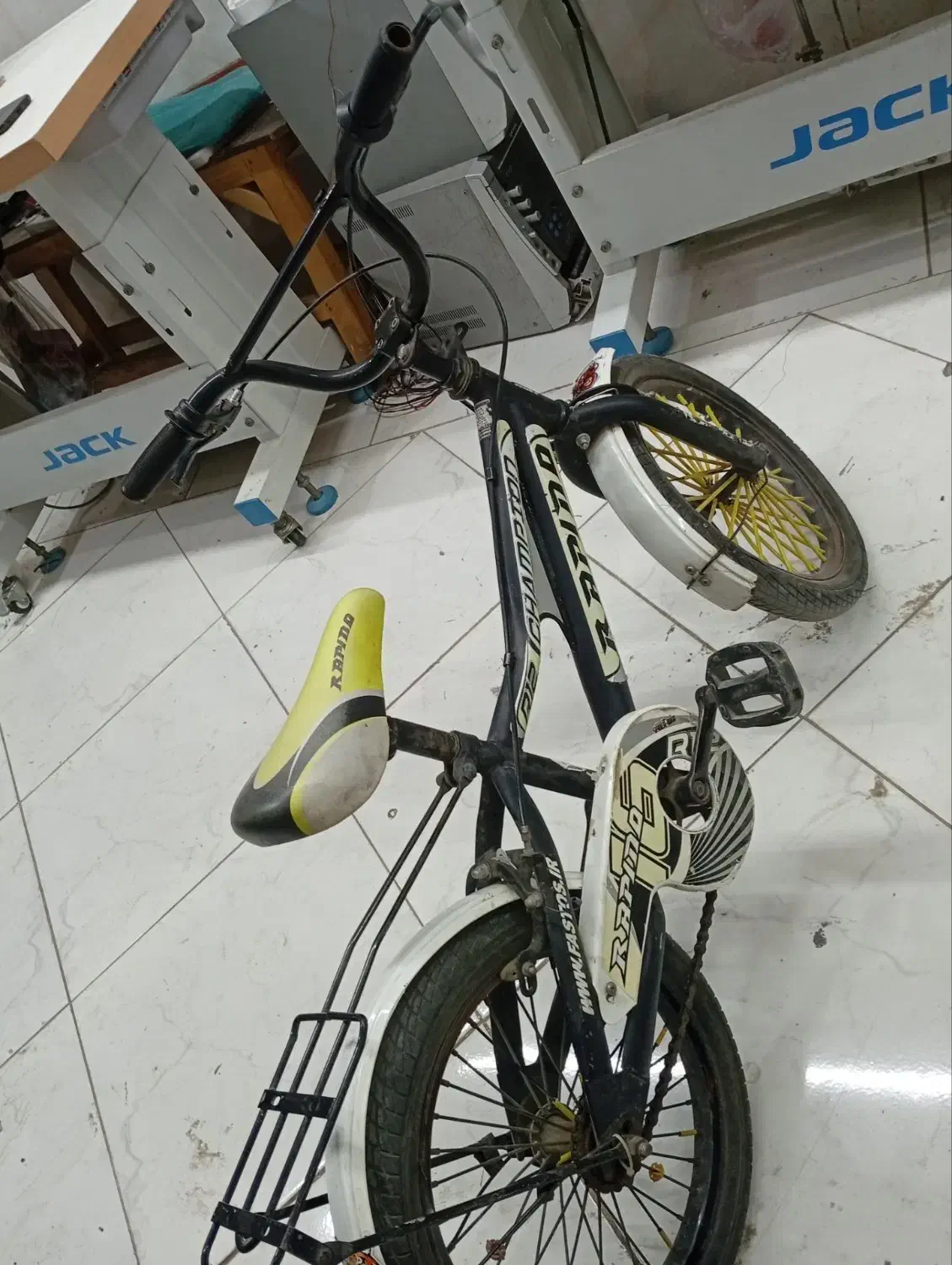 دوچرخه سایز۱۶|دوچرخه، اسکیت، اسکوتر|نسیم‌شهر, |دیوار