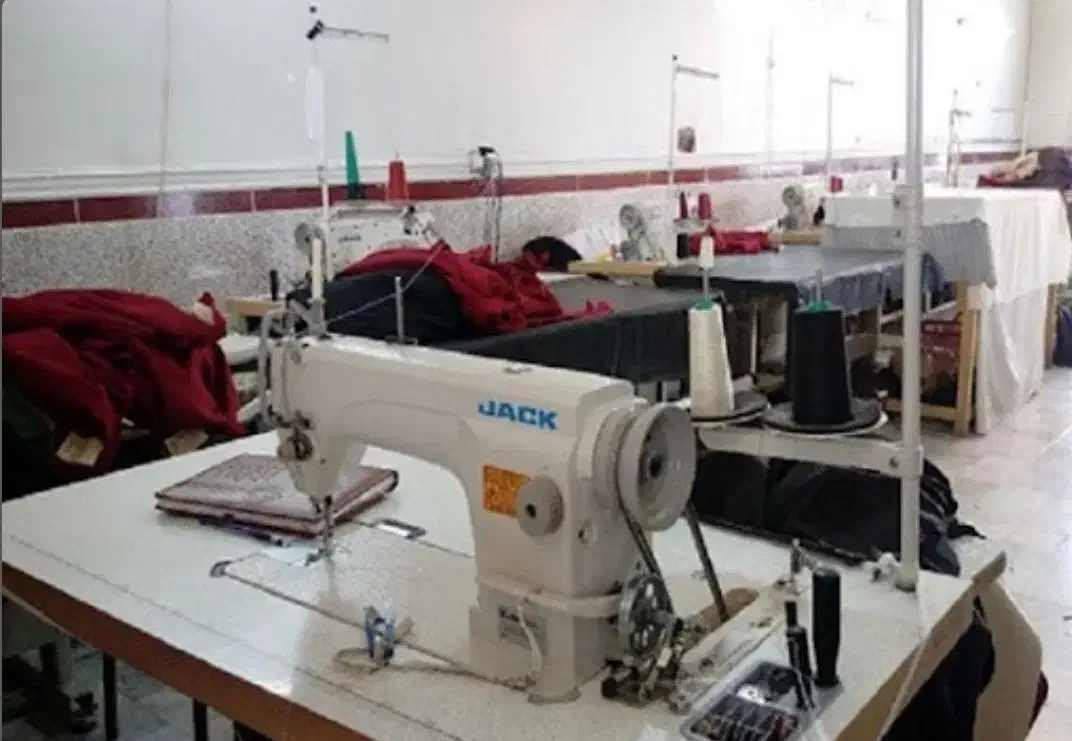 استخدام کمک خیاط(وسطکار)|استخدام صنعتی، فنی، مهندسی|بوشهر, |دیوار