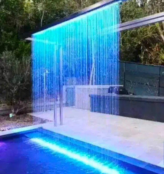 انواع آبنما (بارانی.پرده آب.کرتین استخری)|مصالح و تجهیزات ساختمان|مشهد, سازمان آب|دیوار