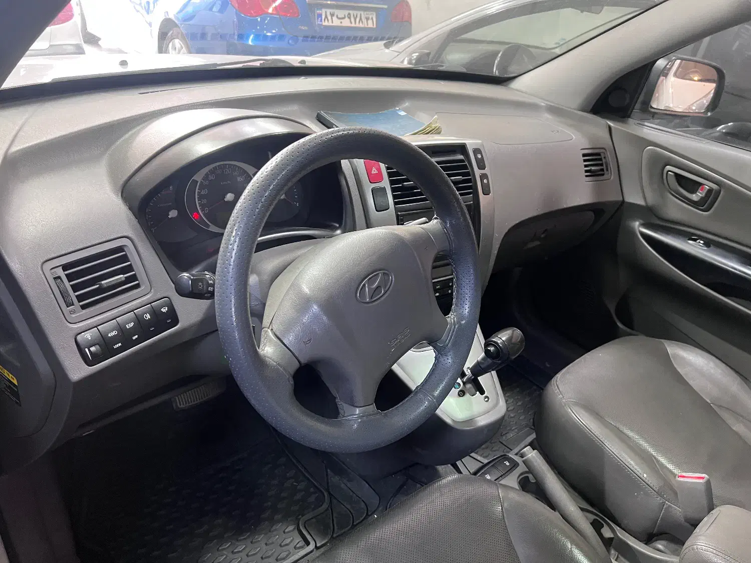 توسان مدل۲۰۱۰|خودرو سواری و وانت|تهران, اوقاف|دیوار