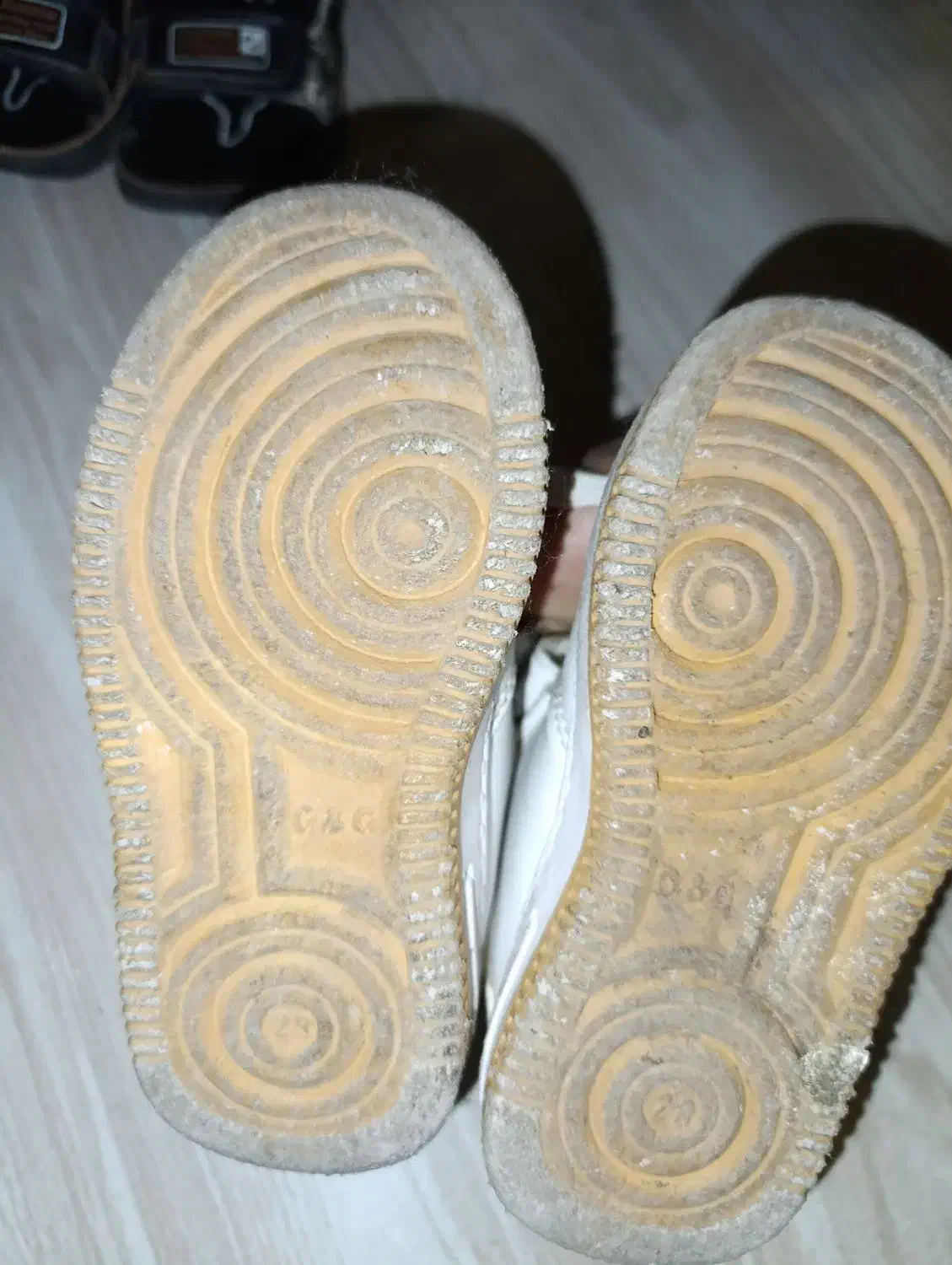 کتونی های بچگانه درحدنو|کفش و لباس بچه|ورامین, ورامین|دیوار