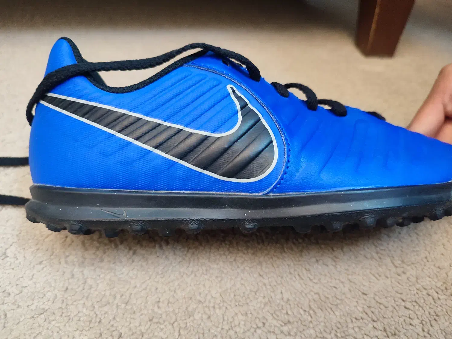 کفش چمن مصنوعی|کیف، کفش، کمربند|خوی, |دیوار