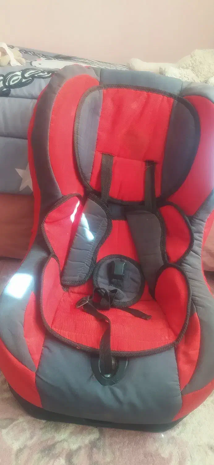 صندلی ماشین کودک|تخت و صندلی بچه|زاهدان, |دیوار