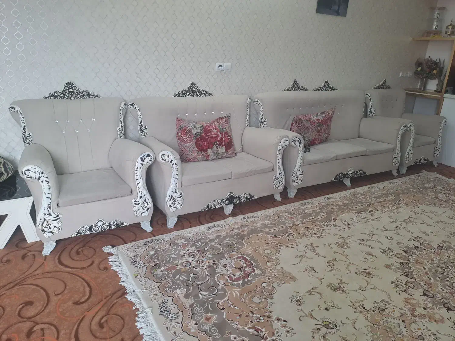 مبل ۷ نفره|مبلمان خانگی و میز عسلی|اهواز, شریعتی جنوبی|دیوار