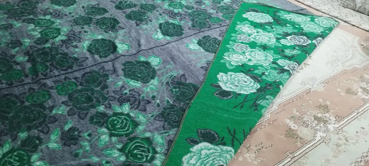 پتو کرسی|رختخواب، بالش، پتو|برخوار, |دیوار