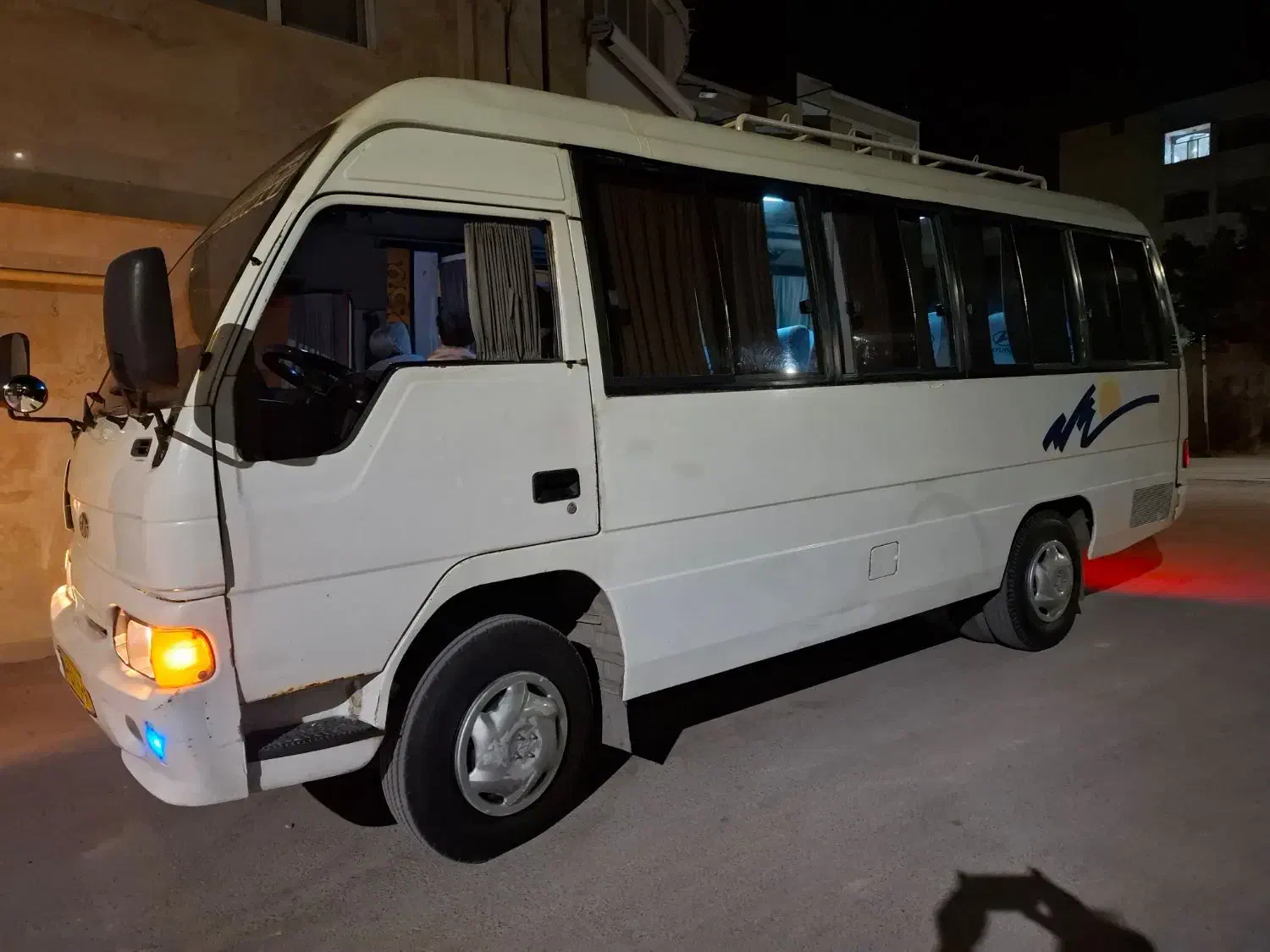 مینی بوس هیوندا دربستی|خدمات حمل و نقل|بجنورد, |دیوار