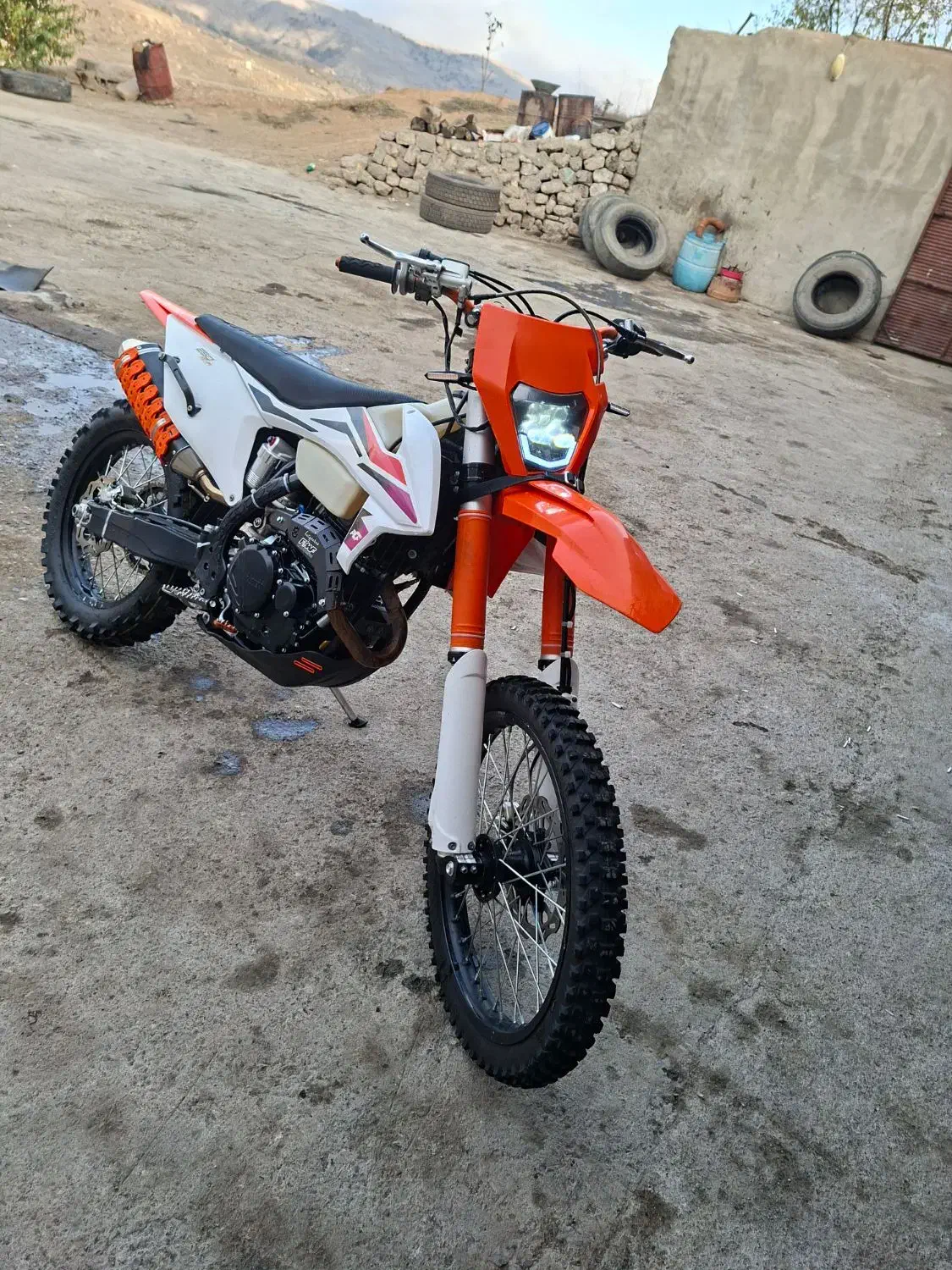 کراس برمودا۲۵۰|موتورسیکلت|دیلمان, |دیوار