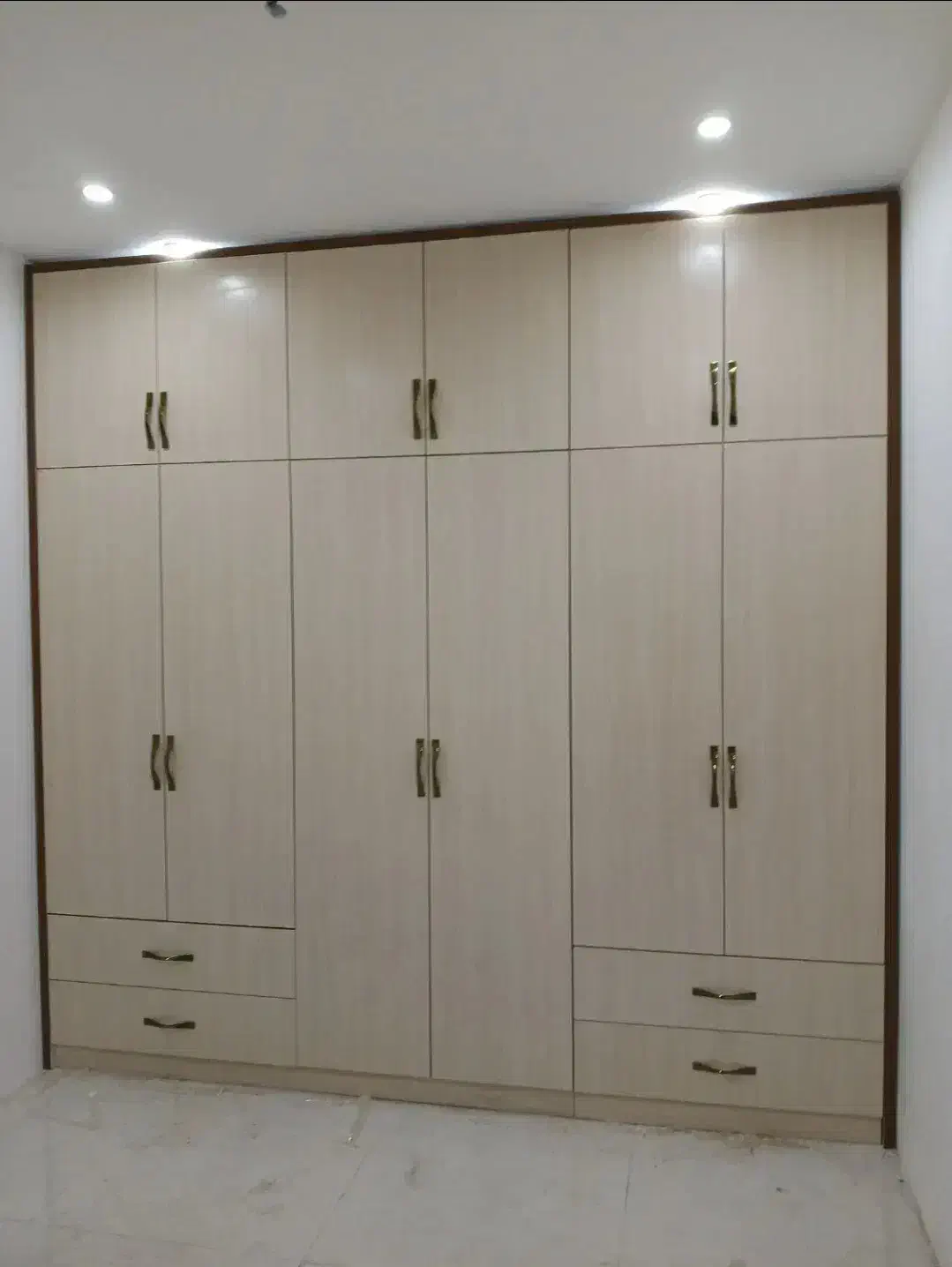 ساخت کمد دیواری و کابینت|جاکفشی، کمد، دراور|قم, زنبیل آباد|دیوار