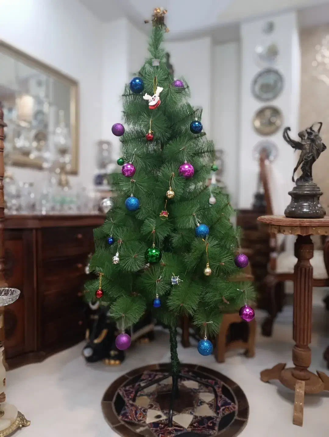 درخت کریسمس اورجینال|گل مصنوعی|کرج, گلشهر|دیوار