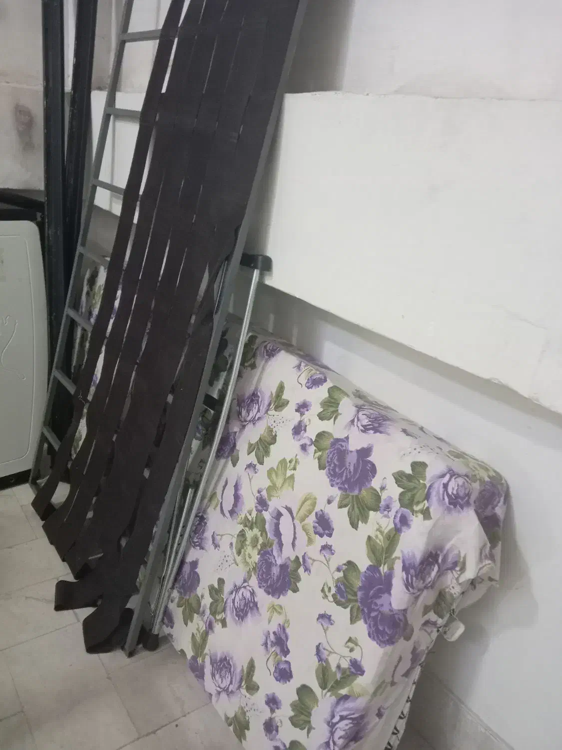 تخت یک نفره|تشک تختخواب|مهاجران, |دیوار