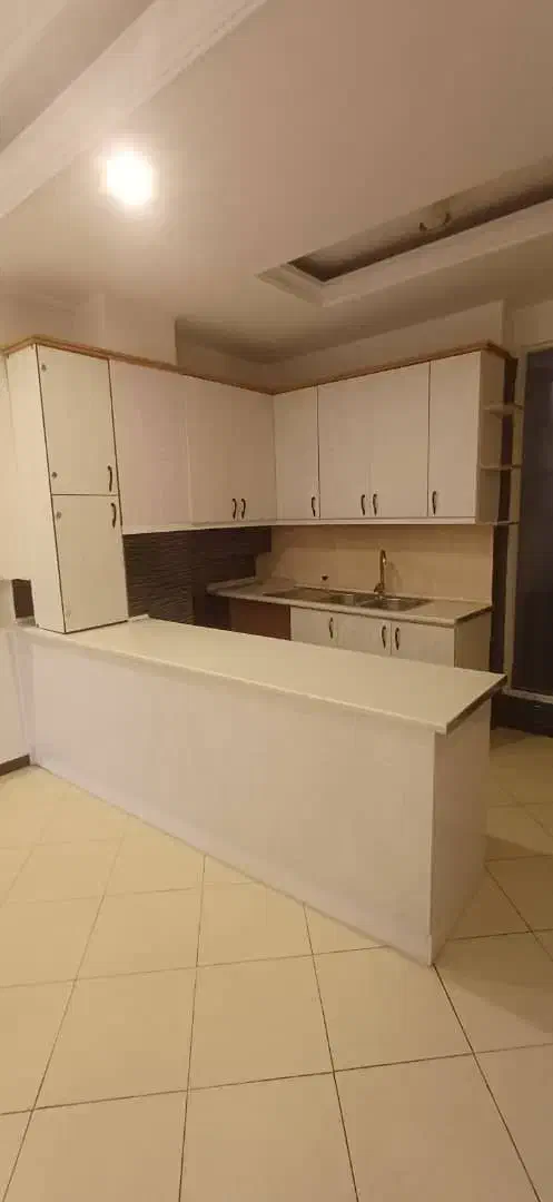 سوهانک  ۸۵ متر  ۲ خواب  دنج