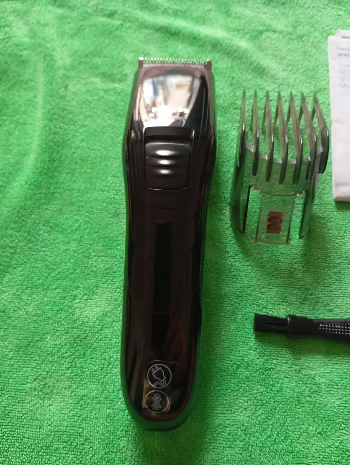 *فروش فوری ریش تراش فیلیپس اصل واورجینال*|آرایشی، بهداشتی، درمانی|رشت, جانبازان|دیوار