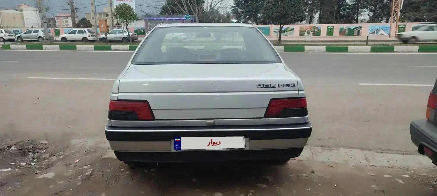 پژو ۴۰۵ نقره‌ای ۸۷ بسیار تمیز|خودرو سواری و وانت|رشت, یخسازی|دیوار