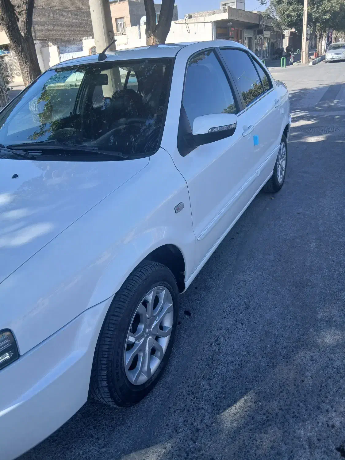 ef7|خودرو سواری و وانت|لنجان, |دیوار