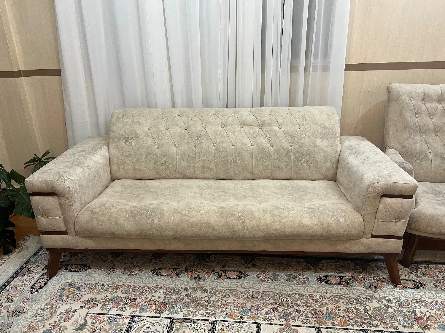 مبل|مبلمان خانگی و میز عسلی|یزد, |دیوار