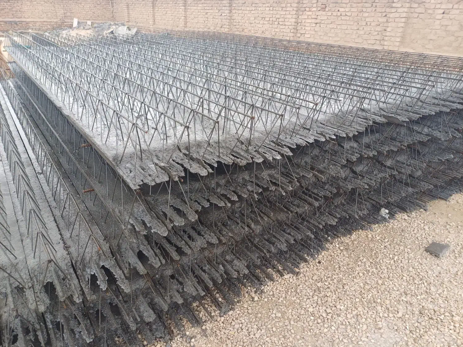 تیرچه. بلوک .ساده و ته پردس چاه|مصالح و تجهیزات ساختمان|مرودشت, شهرک بسیجیان|دیوار