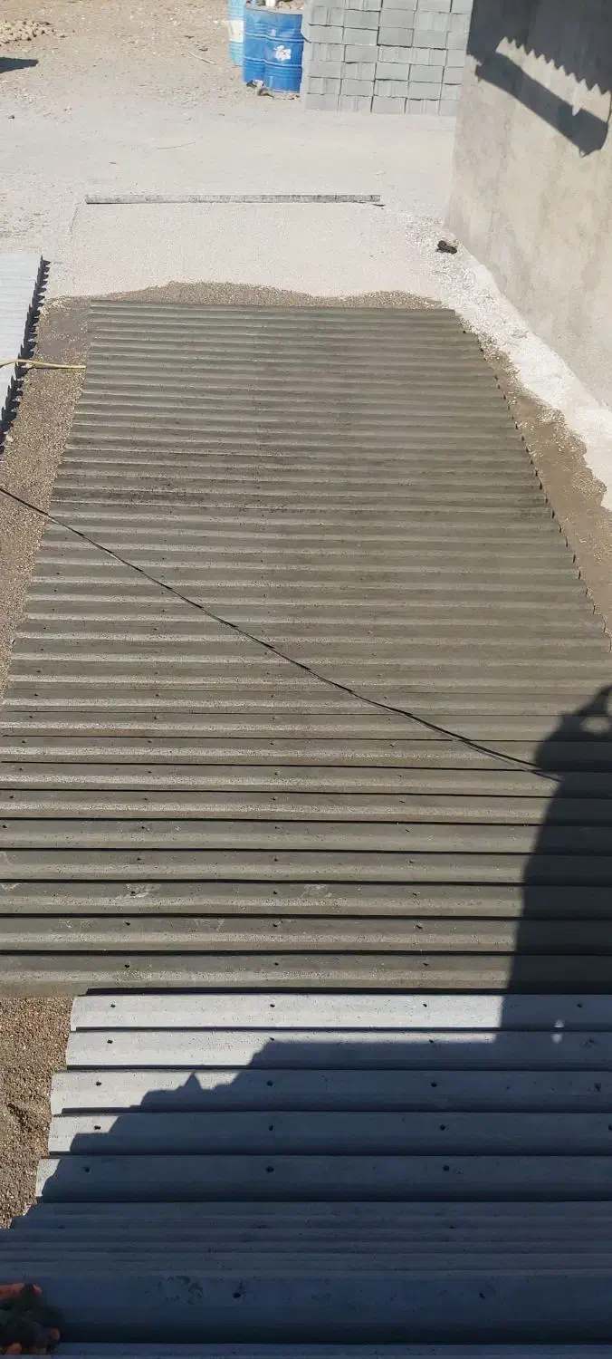 پایه فنس بتنی درجه1با مخلوط چسب بتن فولادی|خدمات پیشه و مهارت|ابهر, |دیوار