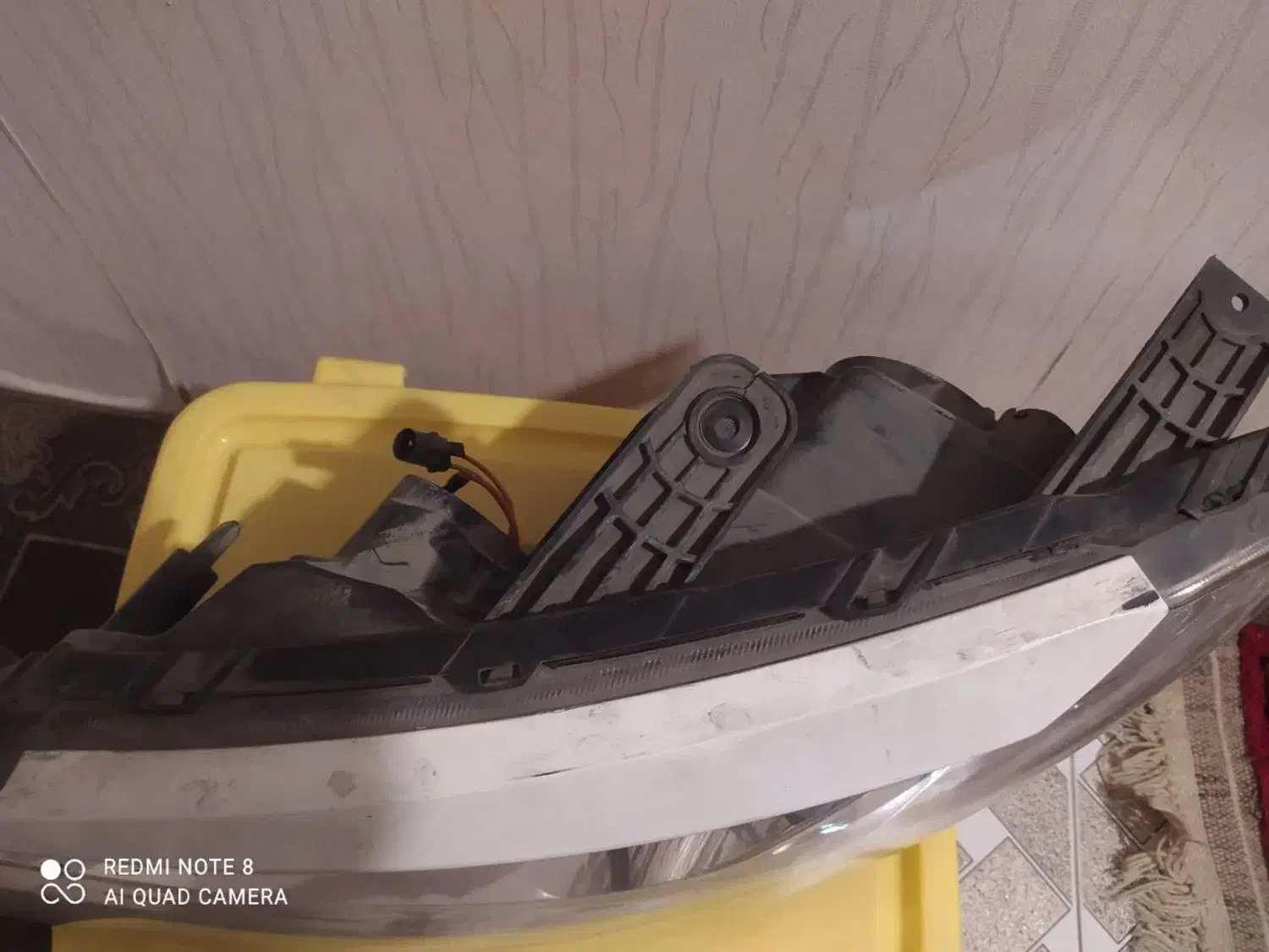 چراغ جلو سمت راننده بسیار سالم|قطعات یدکی و لوازم جانبی|اسلام‌شهر, شهرک واوان|دیوار