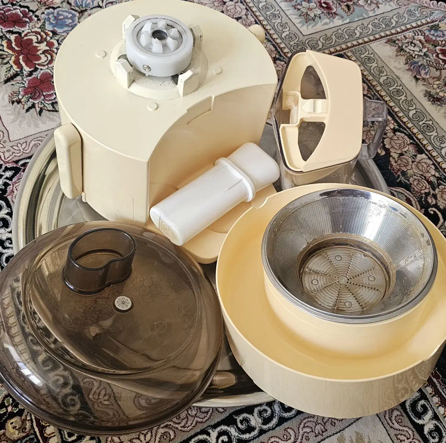 آبمیوهگیری و مخلوط کن|آبمیوهگیر و آبمرکباتگیر|شهرکرد, |دیوار