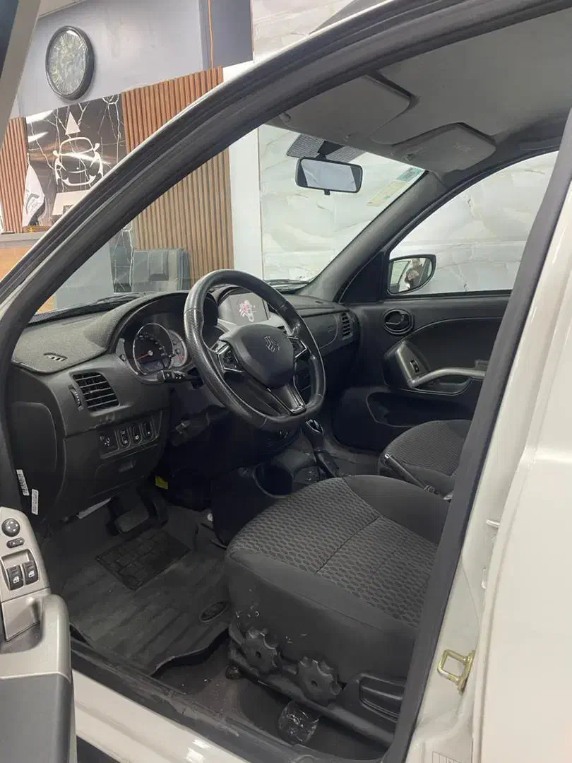 کوییک مدل ۴۰۲ اتومات|خودرو سواری و وانت|تهران, تهرانپارس غربی|دیوار