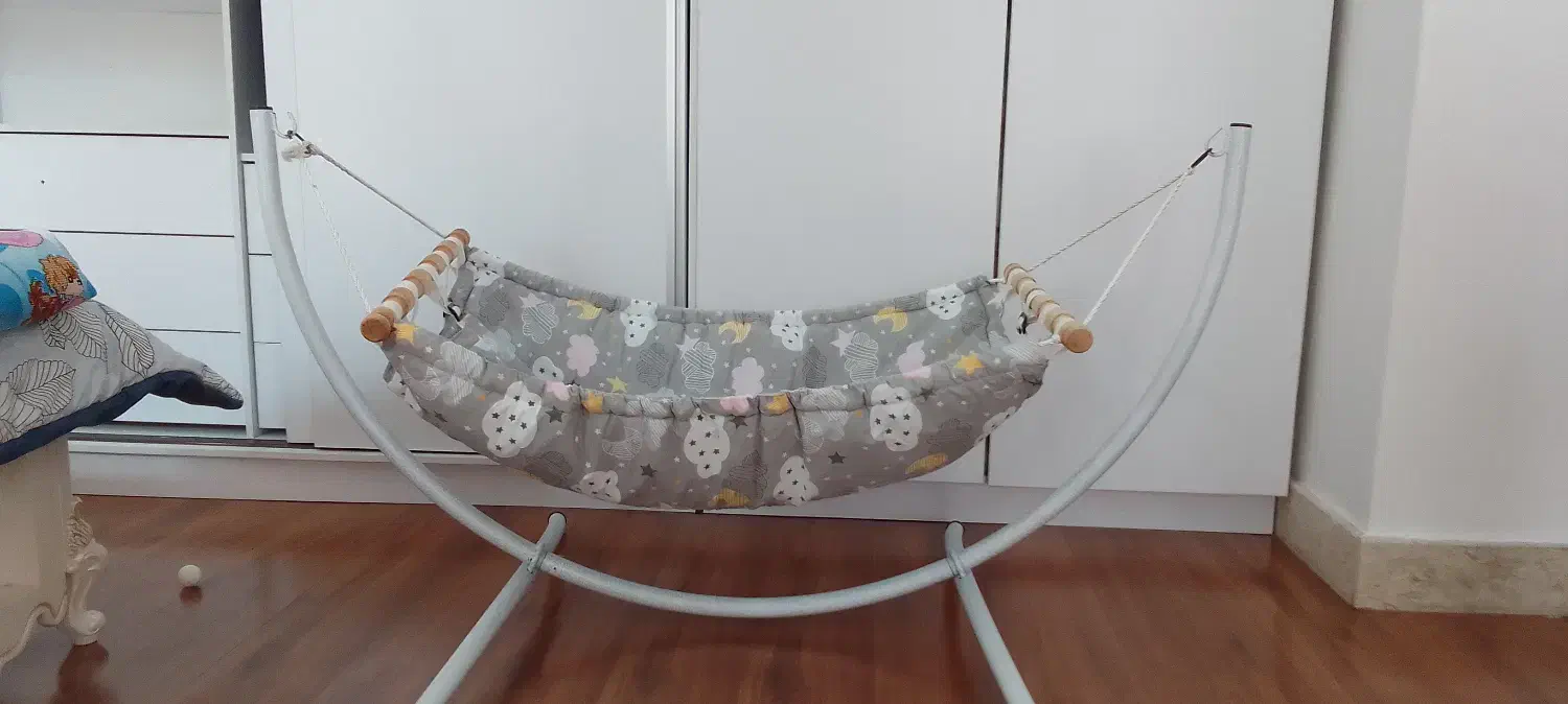 گهواره نوزاد فولادی قابل حمل|اسباب و اثاث بچه|تالش, هشتپر|دیوار