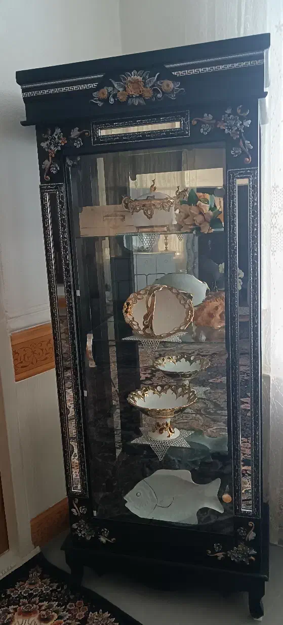 بوفه کاملا سالم|بوفه، ویترین، کنسول|ملایر, |دیوار