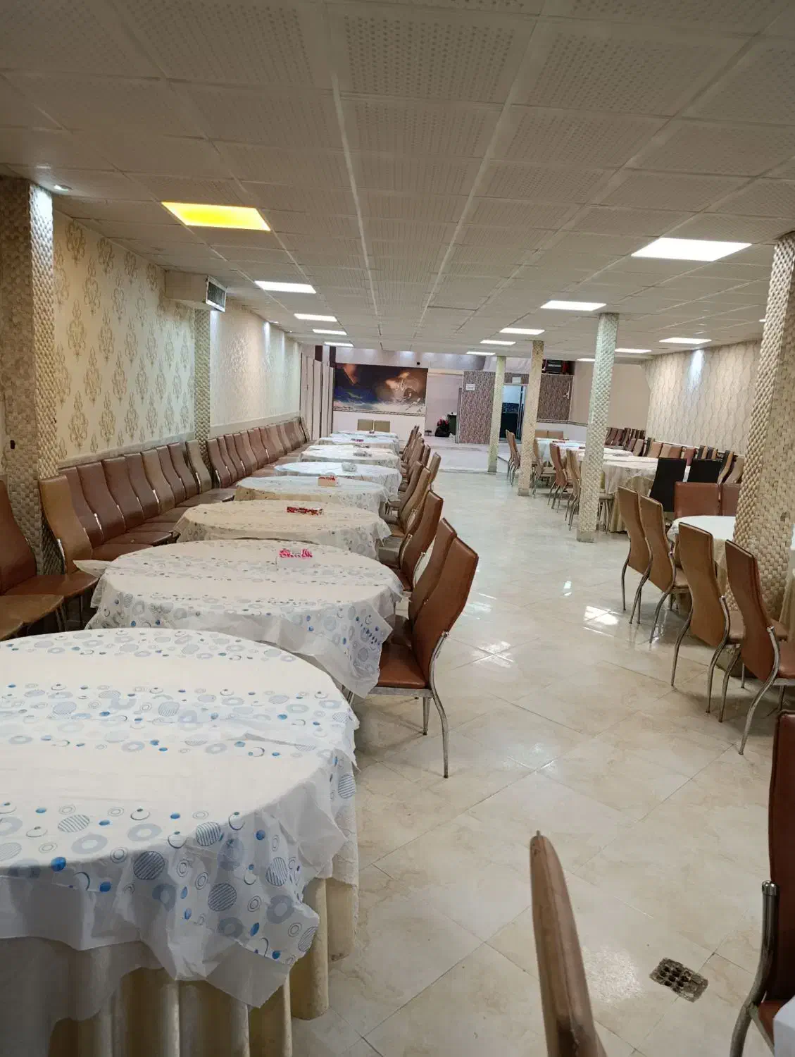 تالار مجلل مهر و ماه|خدمات پذیرایی، مراسم|بروجرد, |دیوار