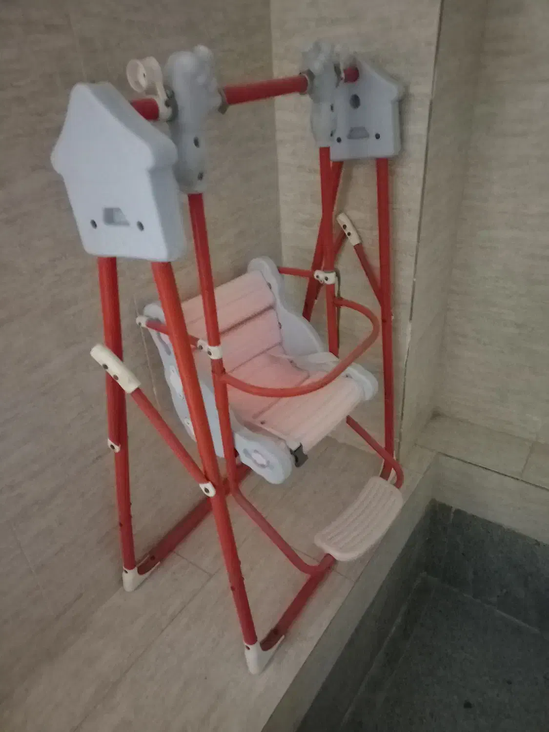 تاب|اسباب و اثاث بچه|بندرعباس, |دیوار