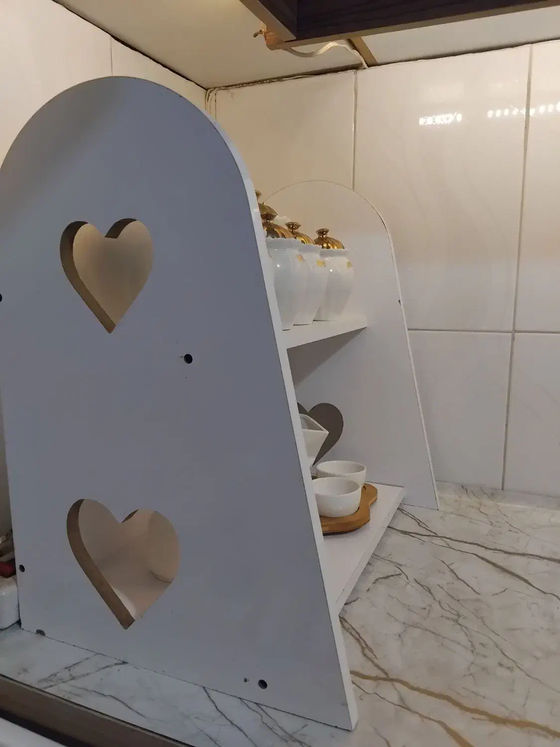 استند چوبی|کتابخانه، شلف، قفسه‌های دیواری|مشهد, کارمندان دوم|دیوار