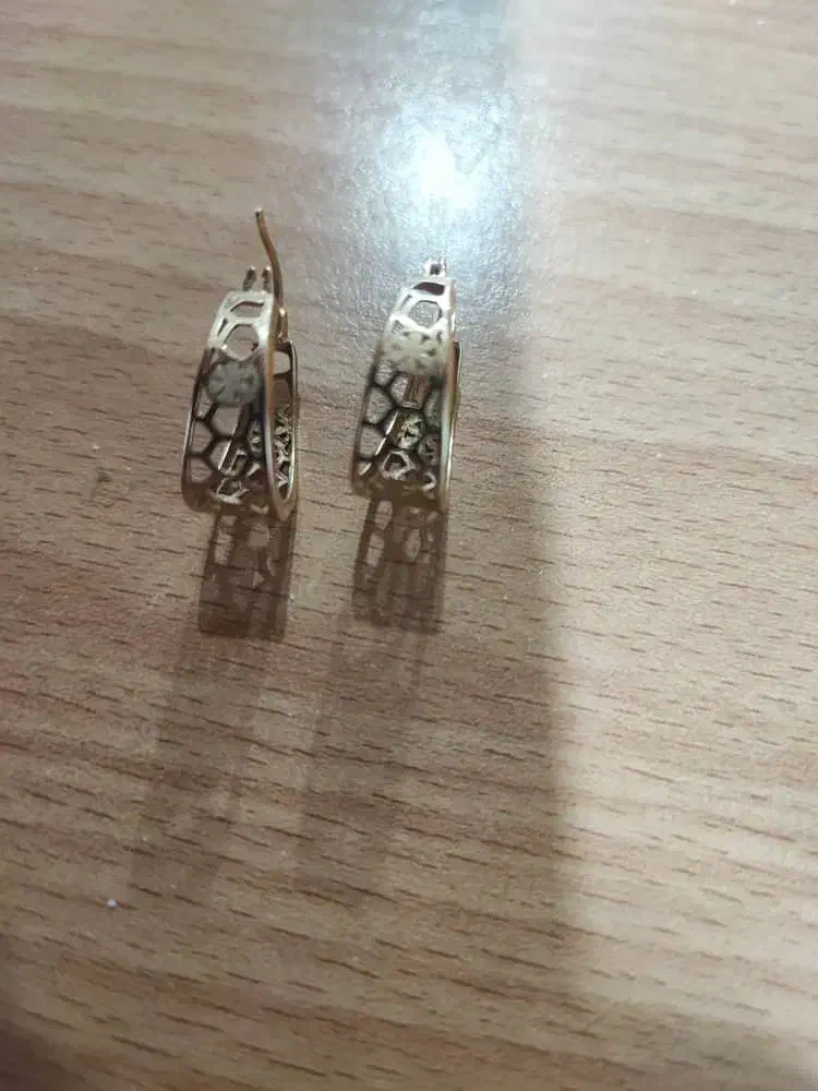 طلا نو و بسیار تمیز ۲۰۰ بالای تابلو|جواهرات|رامهرمز, |دیوار