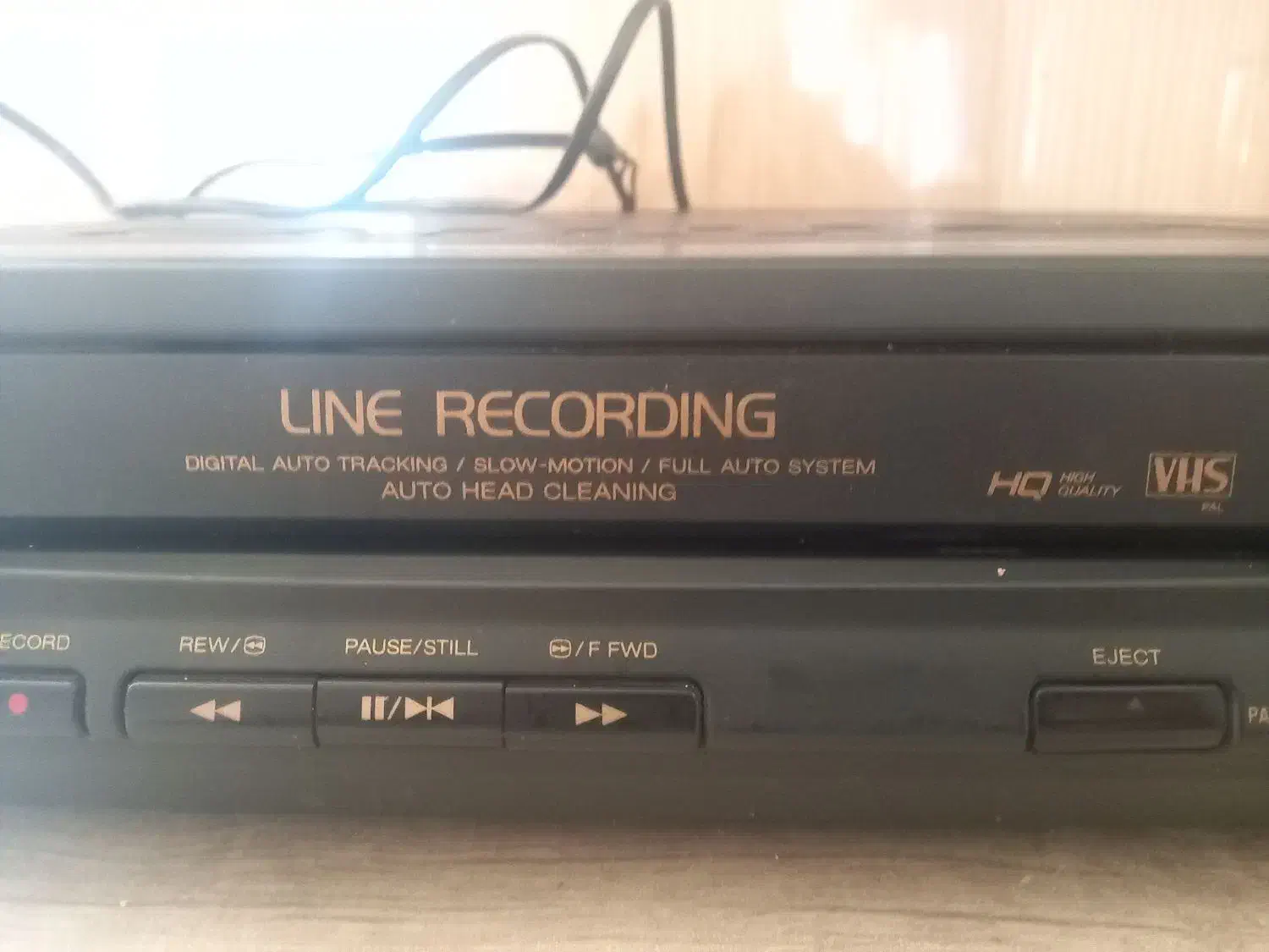 دست گاه ودیو قدیمی|پخشکننده DVD و ویدیو|مهریز, |دیوار