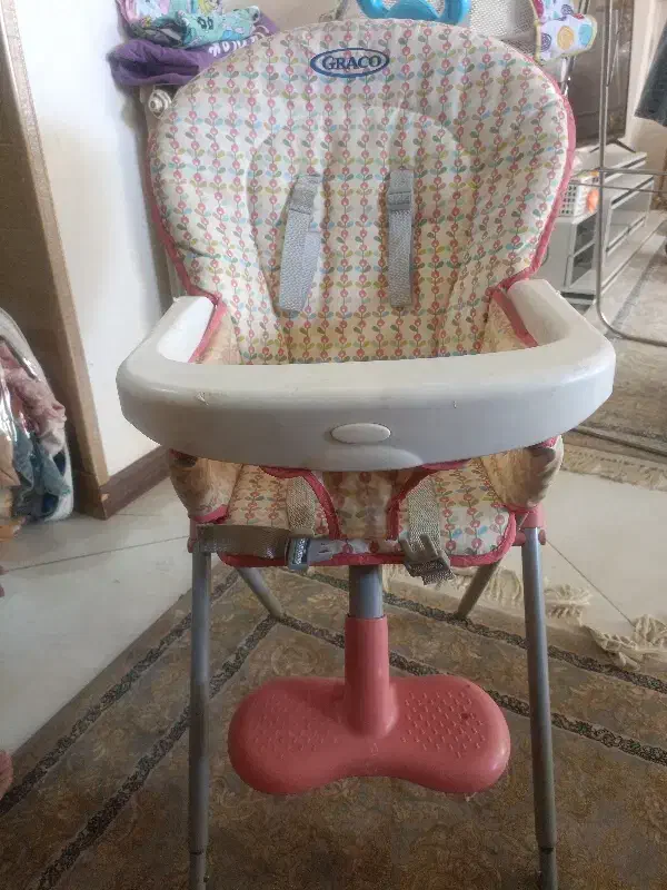 صندلی بچه|تخت و صندلی بچه|مشهد, هنرستان|دیوار