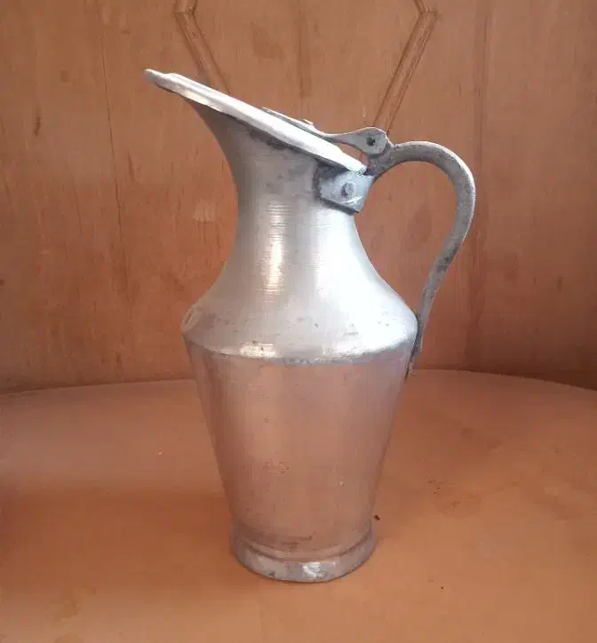 پارچ مسی|کلکسیون اشیاء عتیقه|خسروشاه, |دیوار