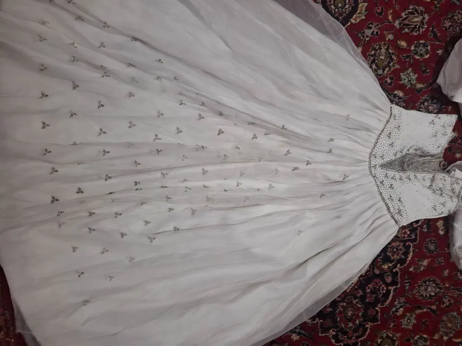 لباس عروس|لباس|شیراز, زند|دیوار