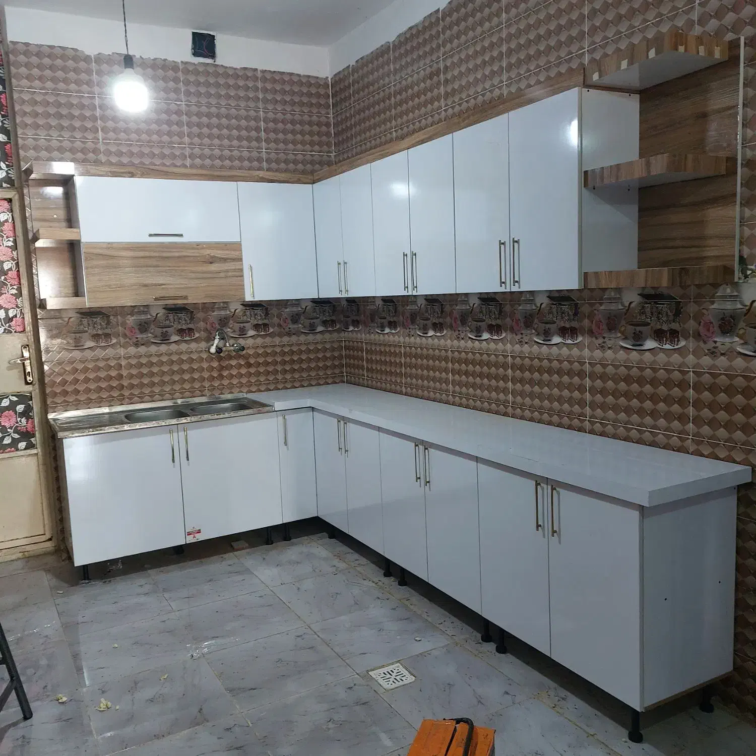 کابینت اماده و پیش ساخته|مصالح و تجهیزات ساختمان|اهواز, کوی مندلی(سه راه خرمشهر)|دیوار