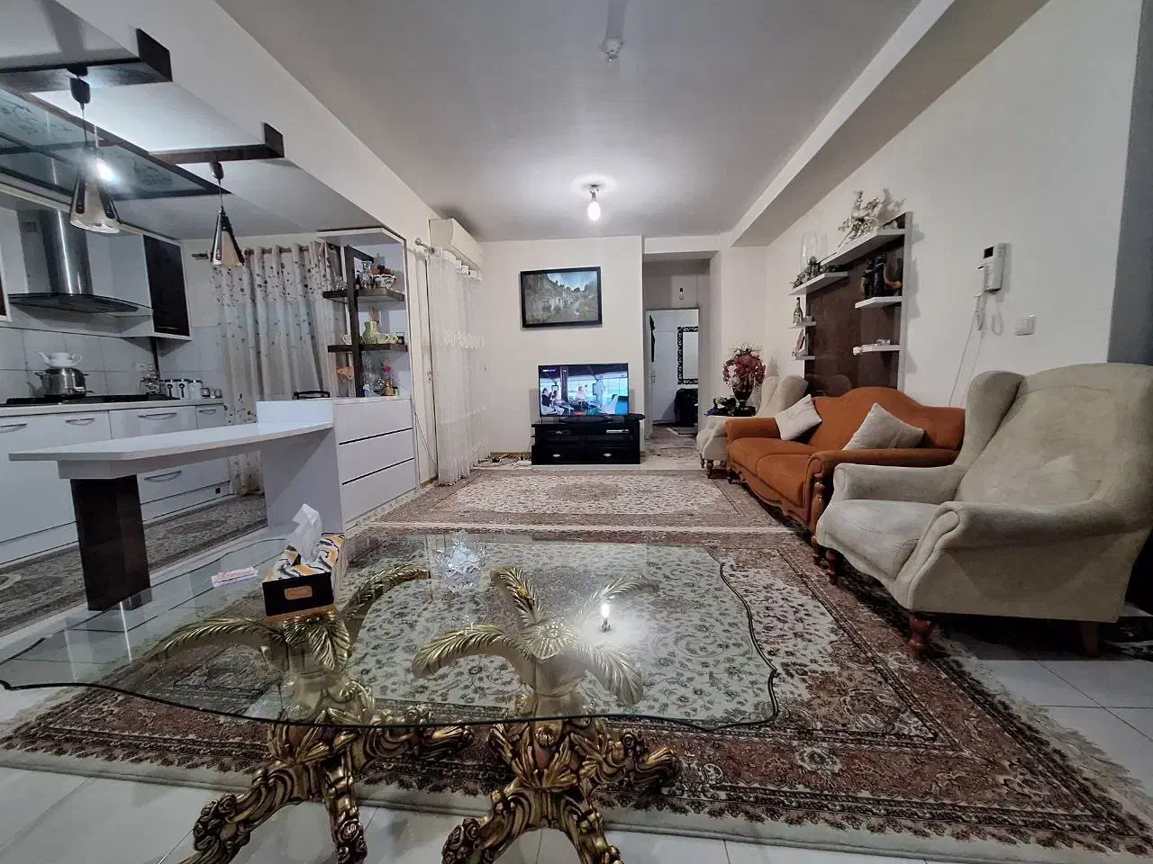 فروش مسکن مهر بسیار تمیز و شیک خوش نقشه|فروش آپارتمان|رشت, کوی مهر|دیوار