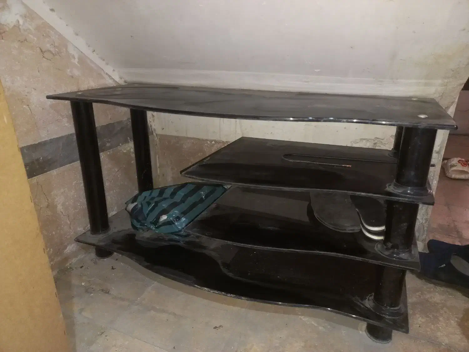 میزتلوزیون شیشه ایی|میز تلویزیون|تهران, جوادیه|دیوار